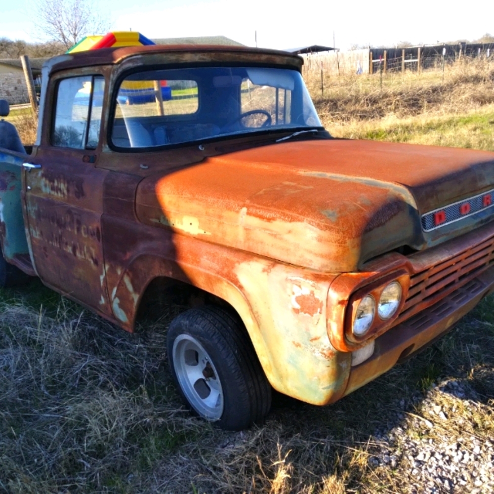 Antique automotive
